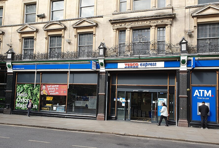 ATMs in Oxford Oxford Visitpr Guide Tesco Express Magdalen Street