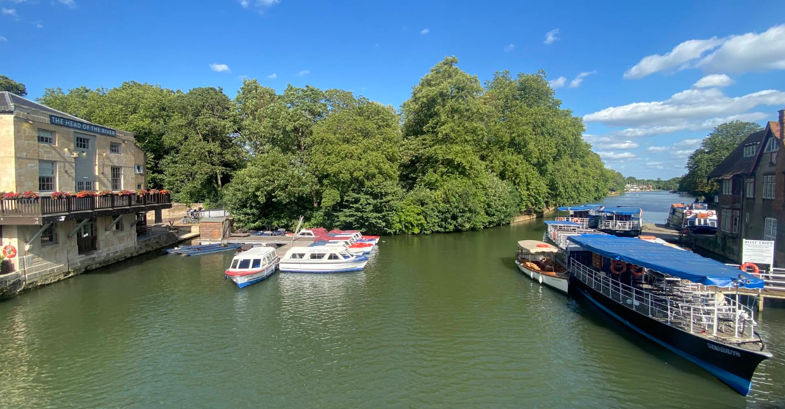 Boating in Oxford Salters Steamers